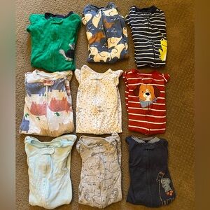 Carters footed zip up sleeper bundle (3-6 months)